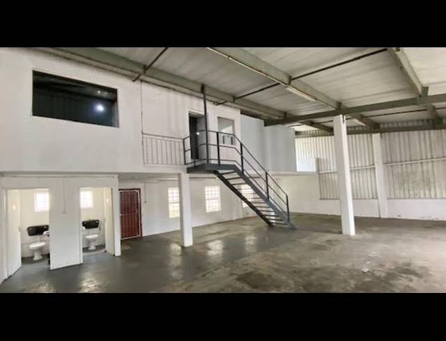 204M² WAREHOUSE TO LET IN SPRINGFIELD